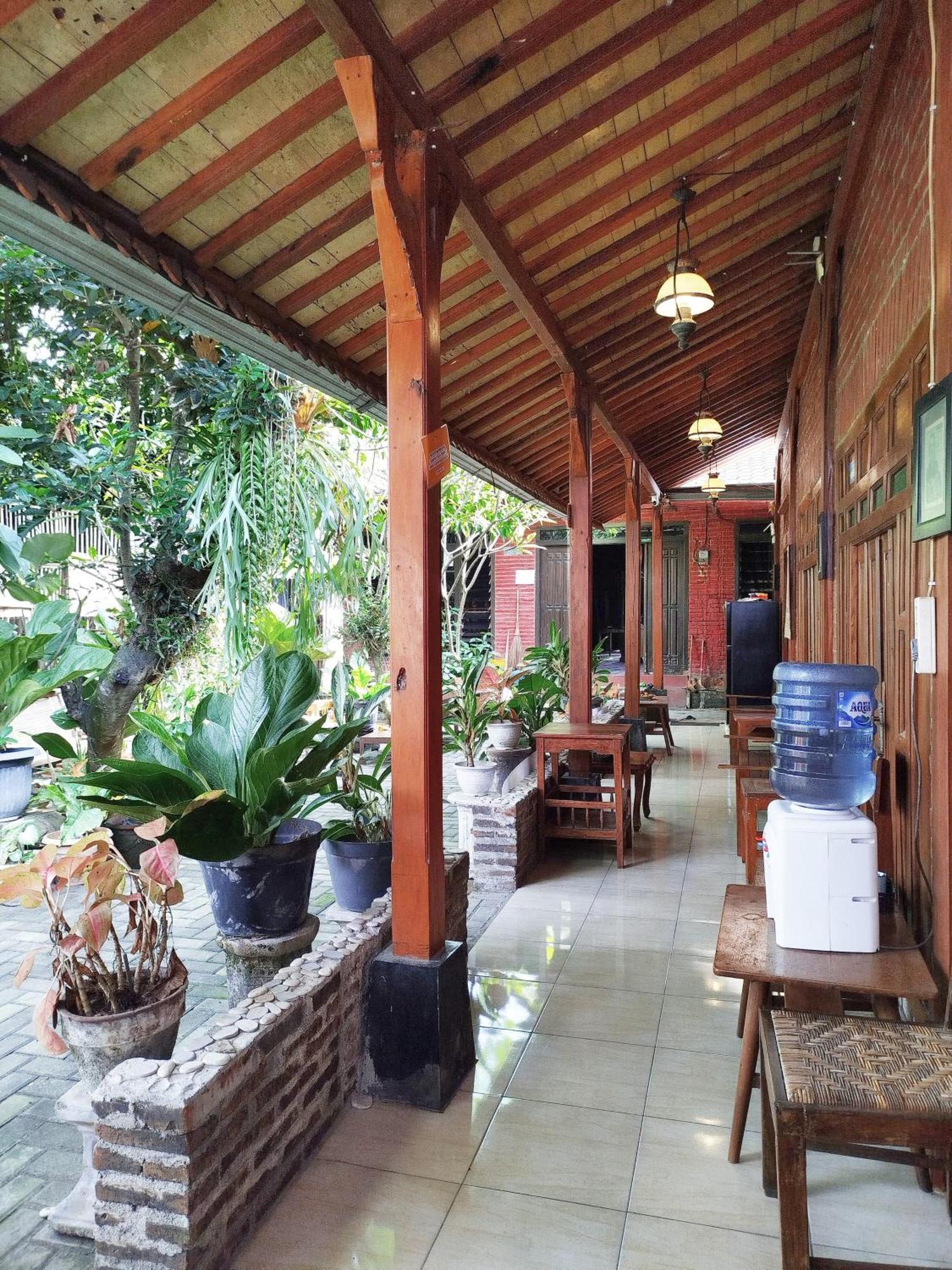 Dapur Ethnic Homestay Бантул Екстер'єр фото
